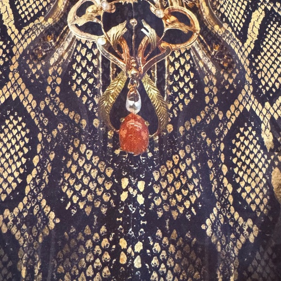 Camilla Cut Out Jersey Top
Nouveau Noir - Picture 7 of 11